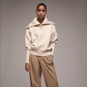 Zara Cream Sweatshirt with Collar